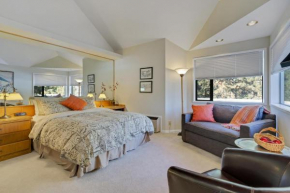 River Ridge 426B - Meredith Lodging
